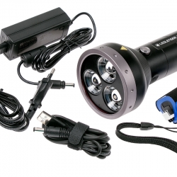 TORCIA LEDLENSER MT18 3000 lumen ricaricabile